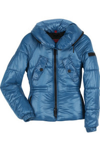 Jak se stylově chránit proti zimě / Dámské zimní bundy 2009 (http://www.luxurymag.cz)